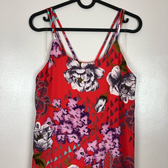 Everly | Floral Mini Dress with Crisscross Straps - Picture 2 of 6